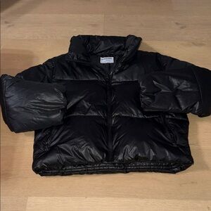 Old navy puffer jacket size small black no hood lightweight warm puffy
